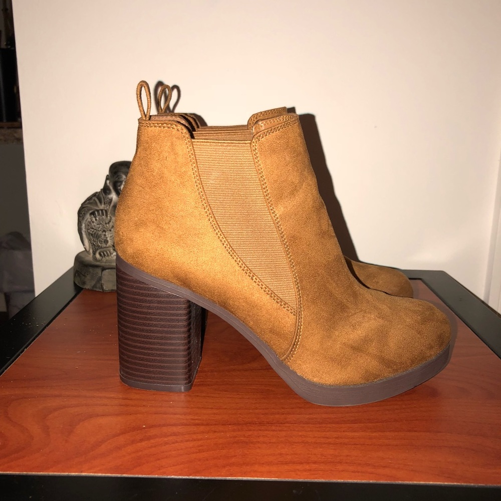 boots - Picture 6 of 7